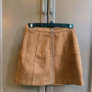 Aritzia Wilfred Zip-Up Mini Skirt